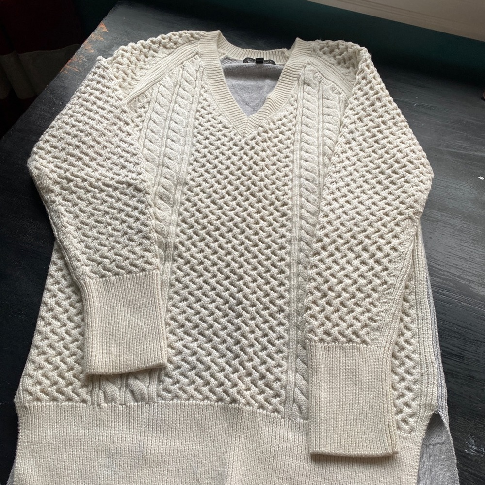 banana republic sweater